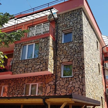 Sineva Guest House Ravda Luaran gambar