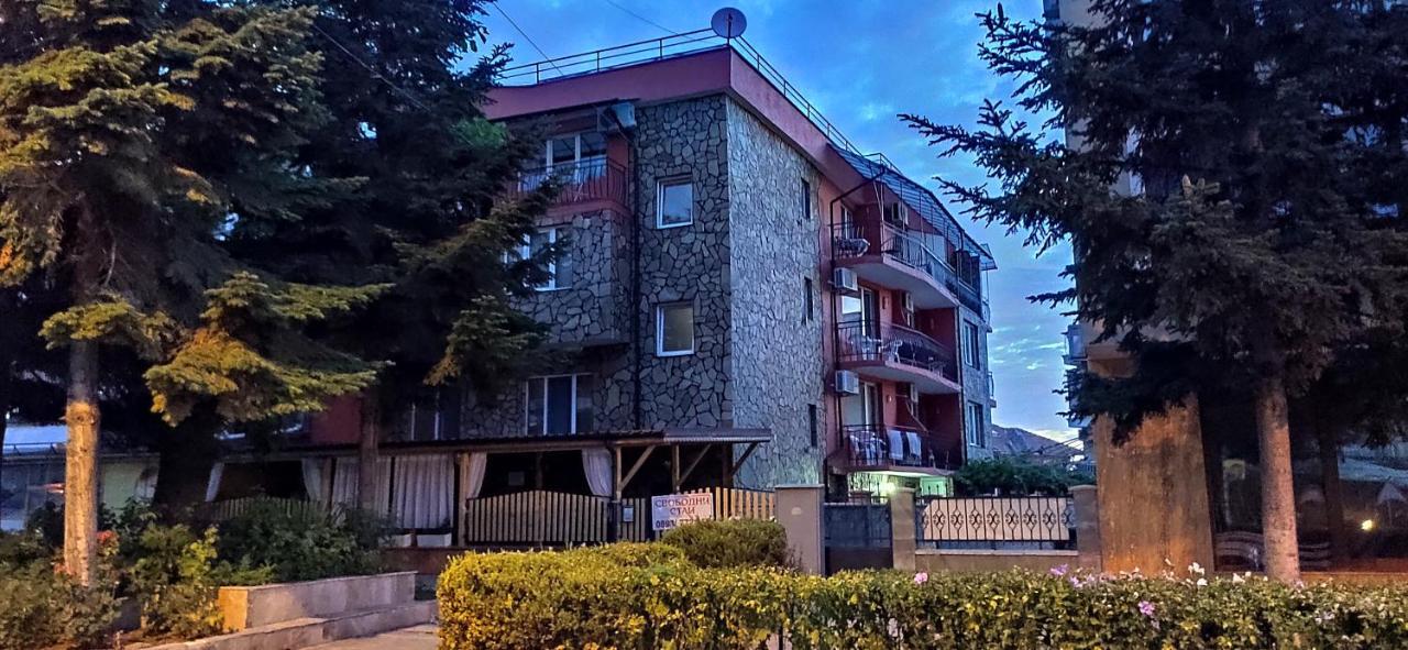 Sineva Guest House Ravda Luaran gambar