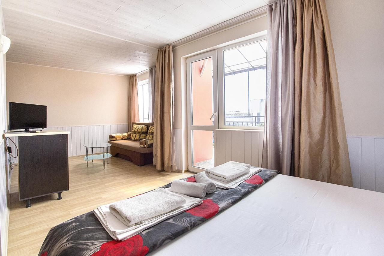 Sineva Guest House Ravda Luaran gambar
