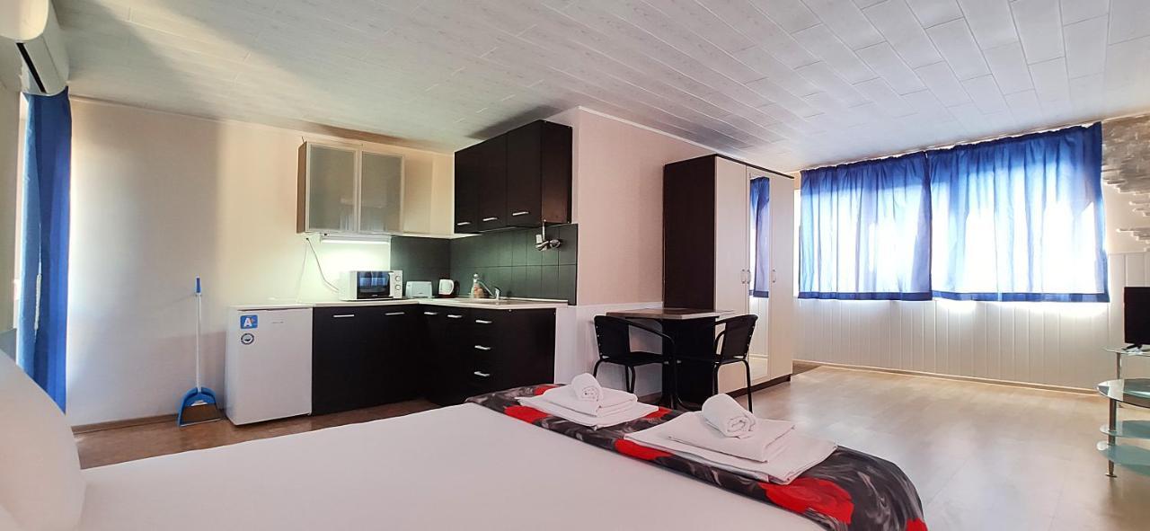 Sineva Guest House Ravda Luaran gambar